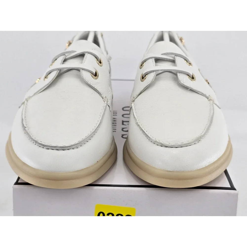Guess Yomaya Boat Shoes Womens 6 White Leather Loafers Moccasins - NEW